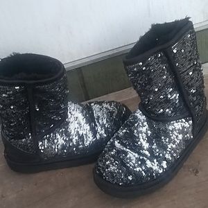 Girls ugg black and silver sequin boots